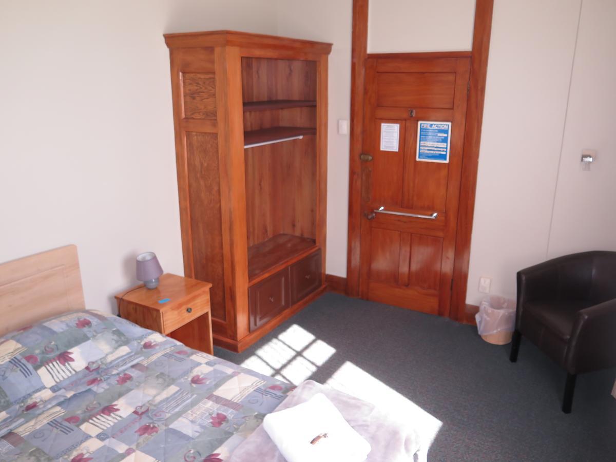 Mossburn Railway Hotel Chambre photo