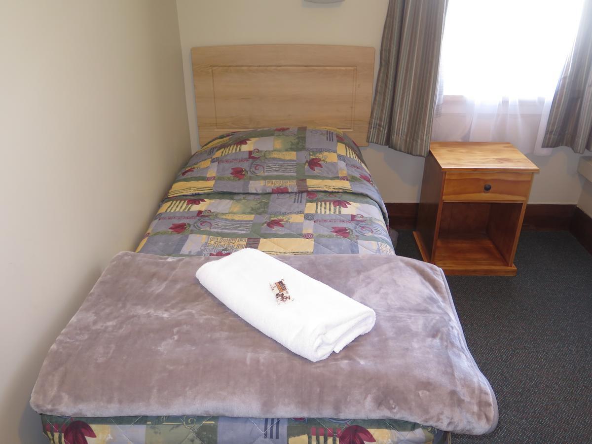 Mossburn Railway Hotel Chambre photo